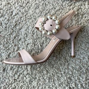 New In Box Miu Miu Vernice 2 Pearl Jeweled Heel Sandals - Size 6/36.5 - Bridal